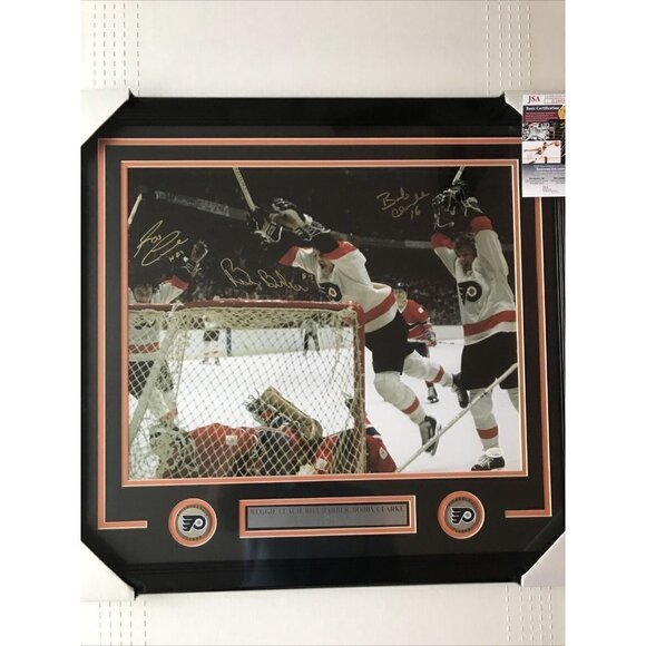 LBC Line Leach, Barber, Clarke Autograph Signed Flyers 16x20 Photo Framed JSA - Picture 1 of 8